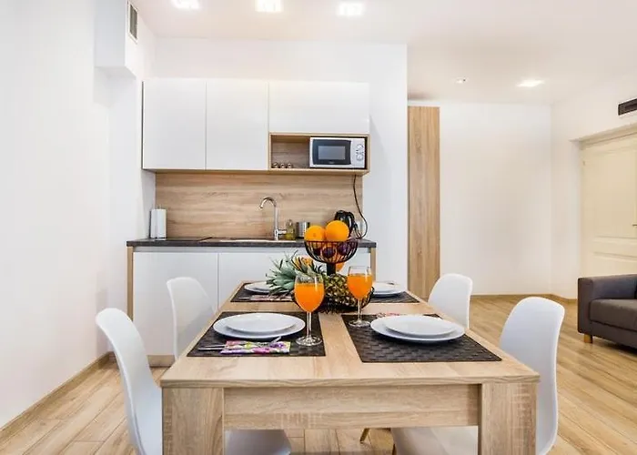Bosacka Old Town Apartment - B28